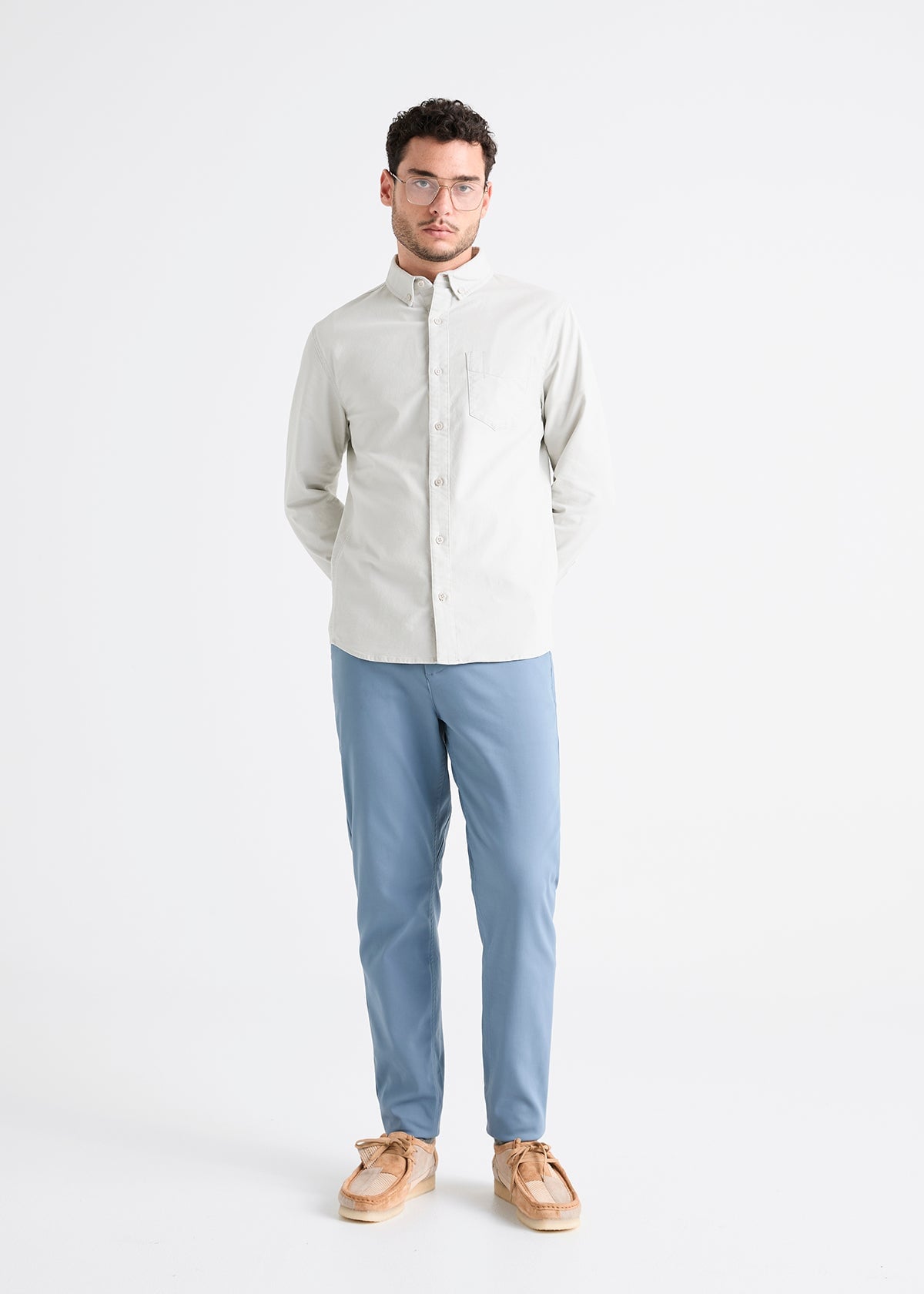 Lewis Jackson - Golfer & Social Media Guru Shares His Style - Men Style  Fashion | Light blue shirts, Grey pants outfit, Blue oxford shirt